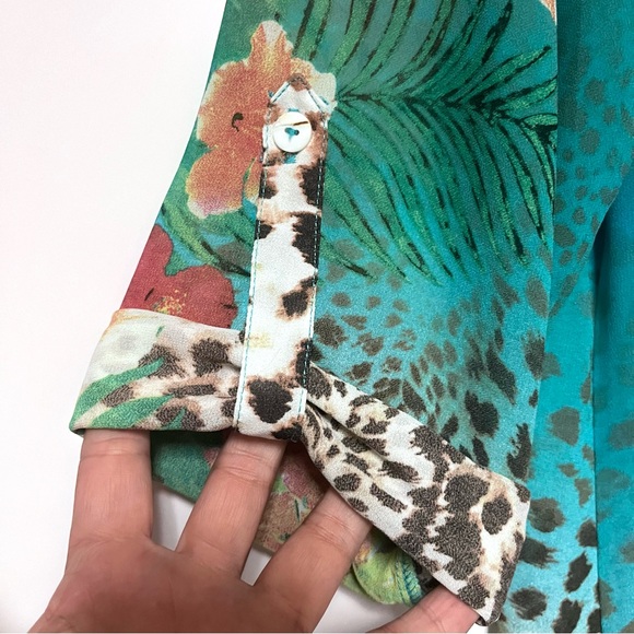 Soft Surroundings Tropical Tunic Top Hibiscus Leopard Print Teal Roll Tab Medium - Picture 6 of 13